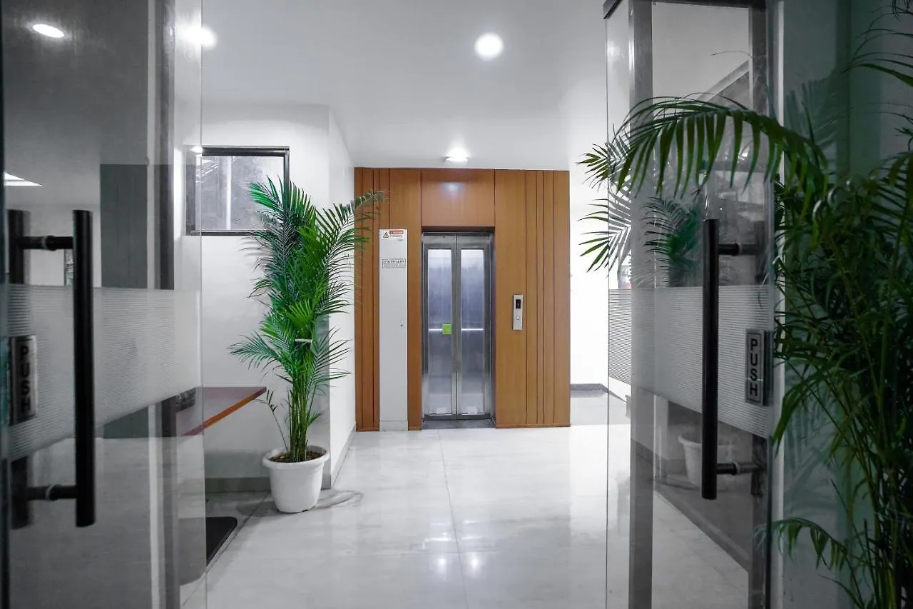 Saltstayz Select - Unitech Cyber Park グルガウン インド