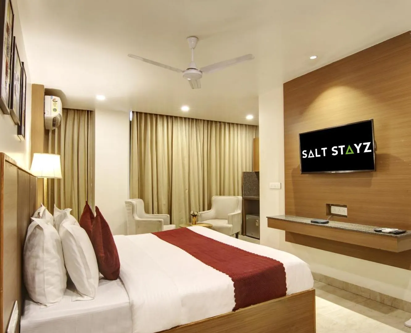 Saltstayz Select - Unitech Cyber Park Gurgaon
