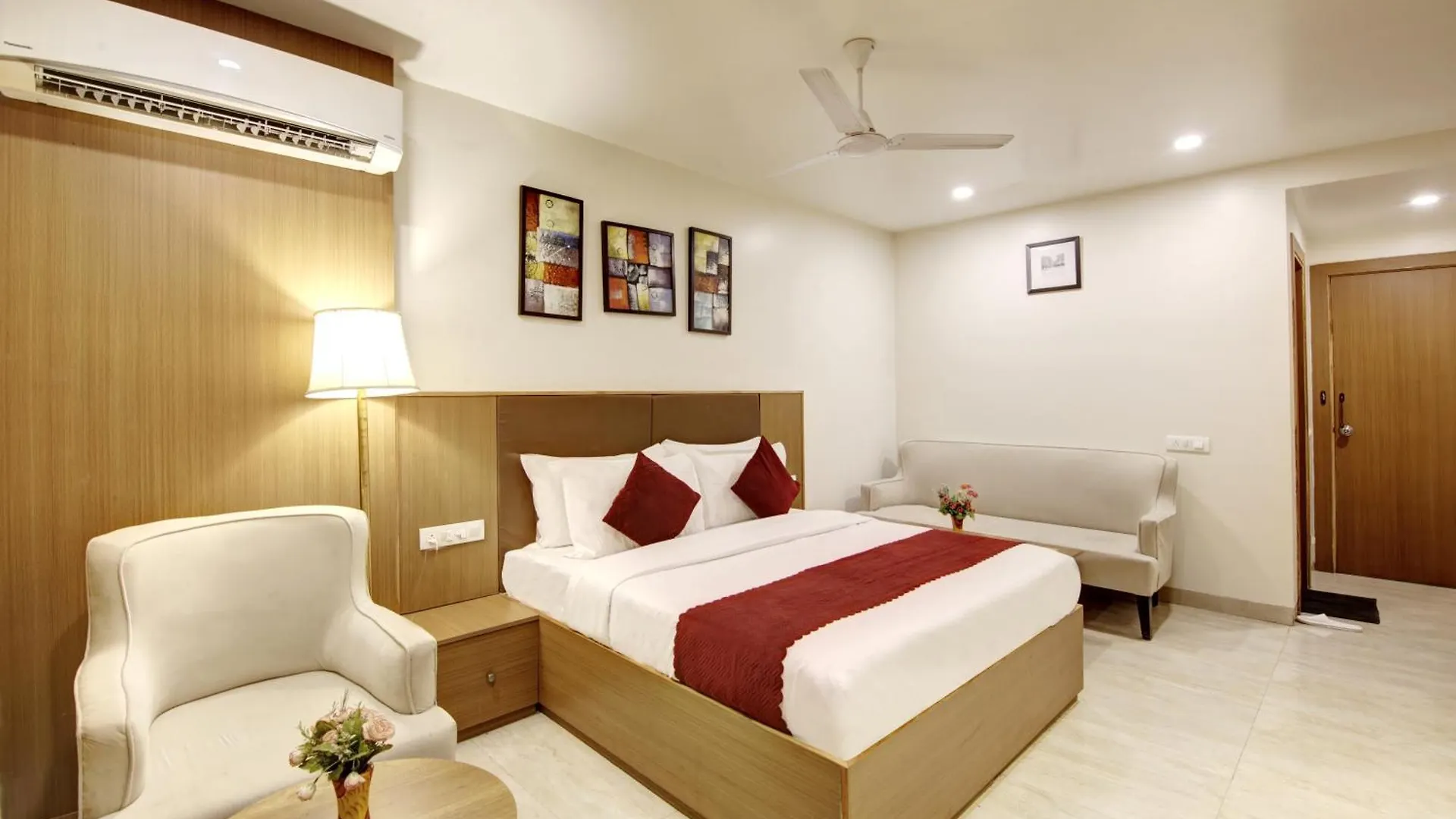 Saltstayz Select - Unitech Cyber Park Gurgaon Hotel